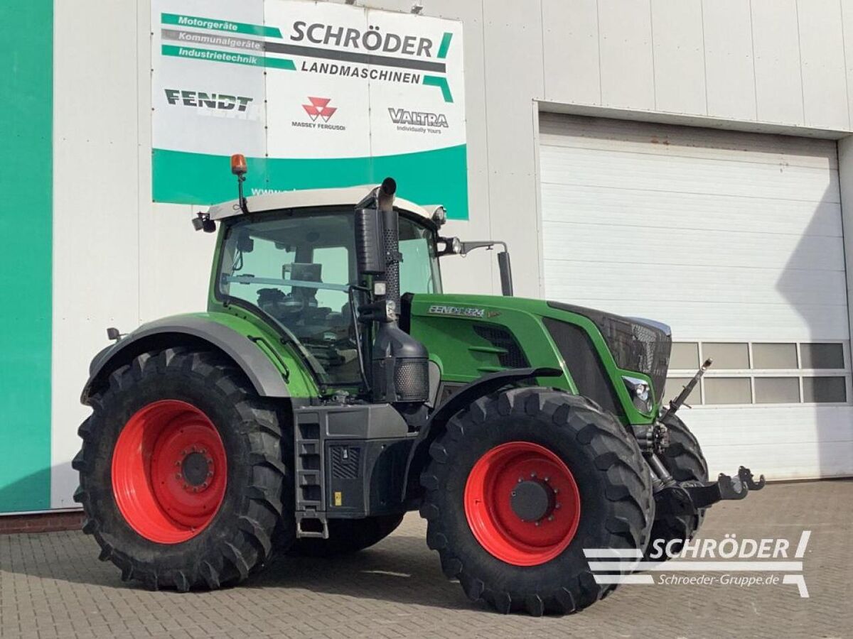 Fendt 824 S4 PROFI PLUS 3