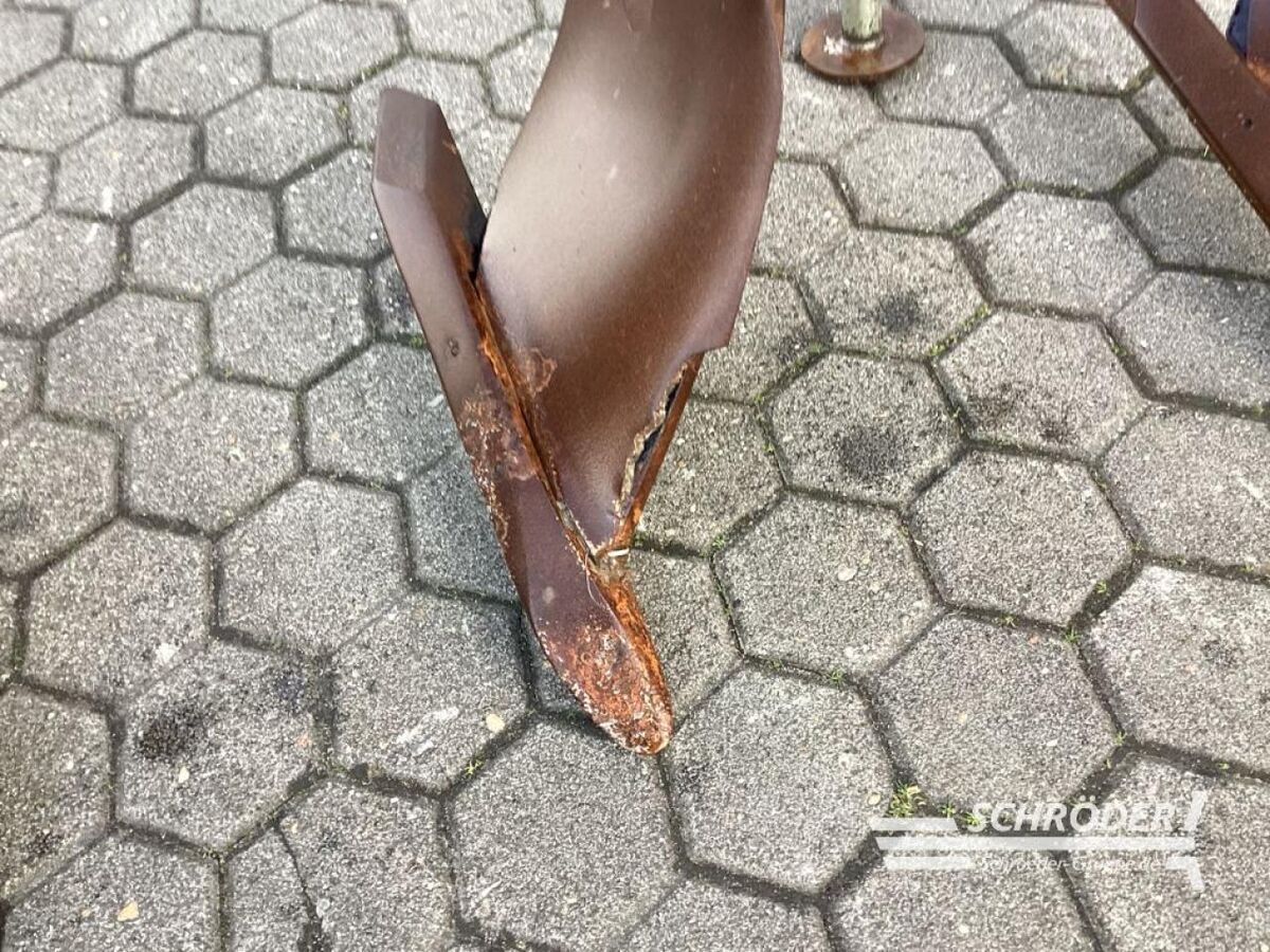 TERMINATOR 300 TIEFENLOCKERER 2