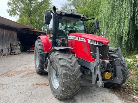 Massey Ferguson 6714 S