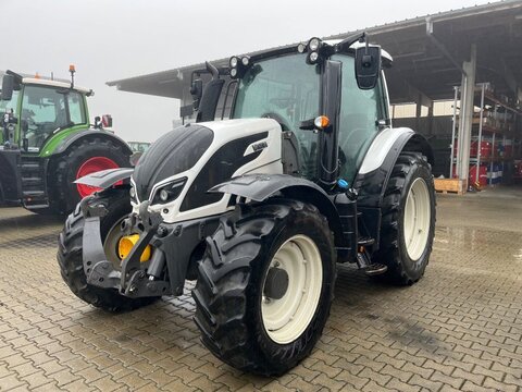Valtra N104 3