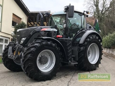<strong>Fendt 724 Vario S4 G</strong><br />