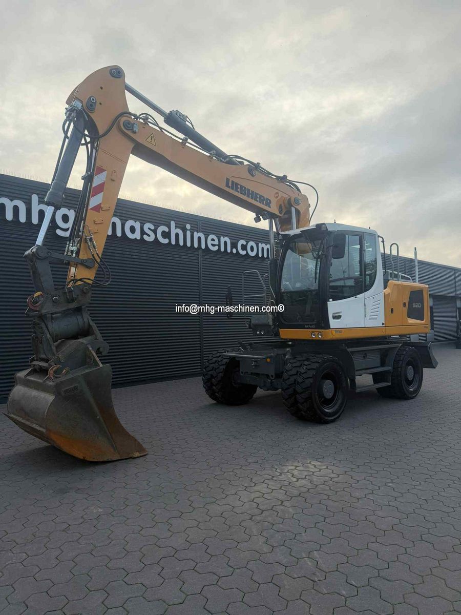 Liebherr Liebherr A920 1. Hd. TOP ! 1