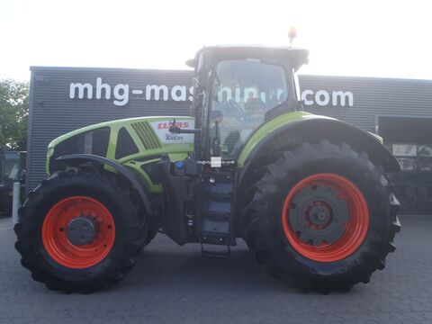 Claas Axion 920