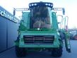 John Deere T670