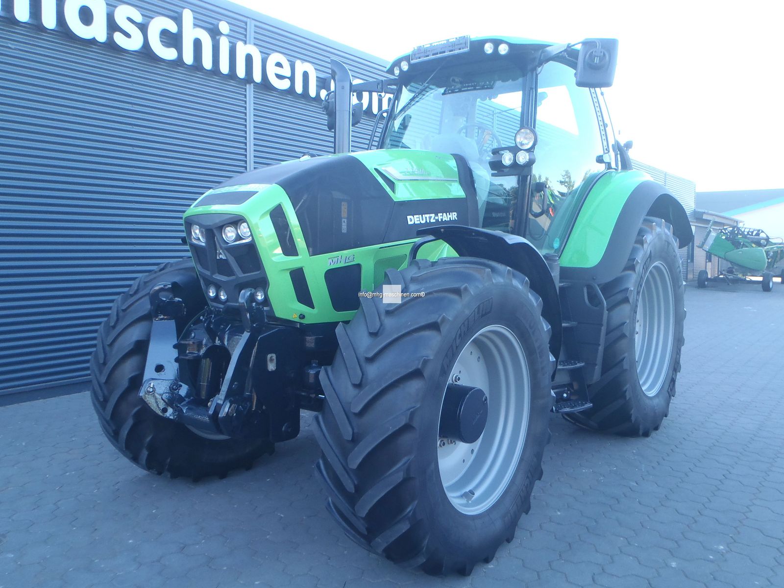 Deutz Fahr Agrotron TTV 7230 2