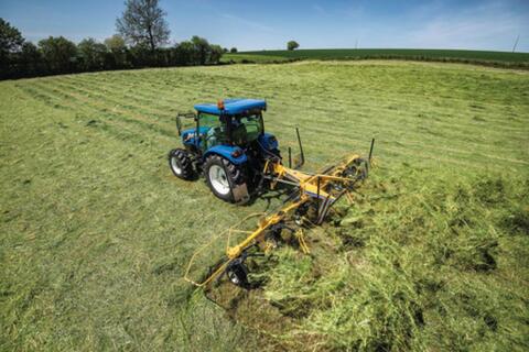 New Holland PROTED 660