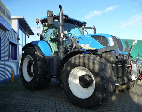 New Holland T7.270 AC F-Lader