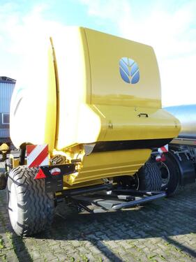 New Holland RB 180 Cropcutter