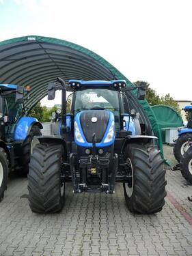 New Holland T7.270 AC Stage V