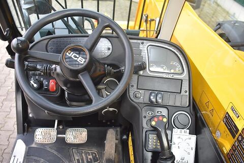 JCB 531-70