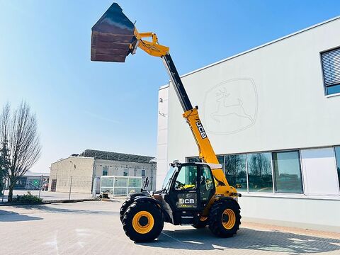 JCB 541-70 AGRI SUPER 3