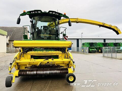 John Deere 8400 3