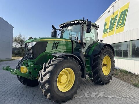John Deere 6215R 2