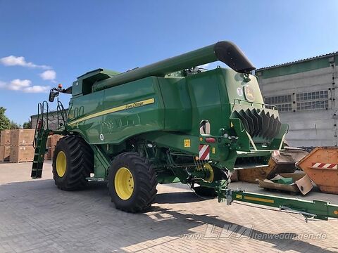 John Deere T550 2