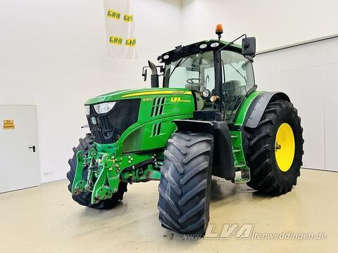 John Deere 6210R 2