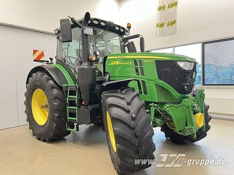 John Deere 6230R mit CommandPro 2