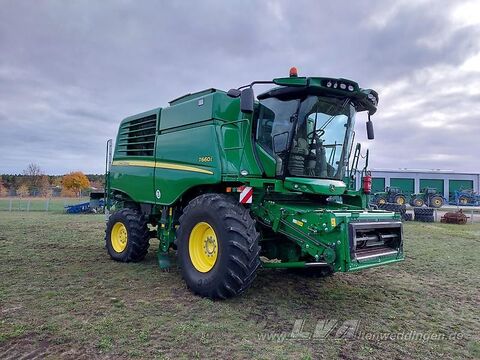 John Deere T660i 3
