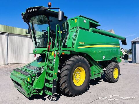 John Deere T660