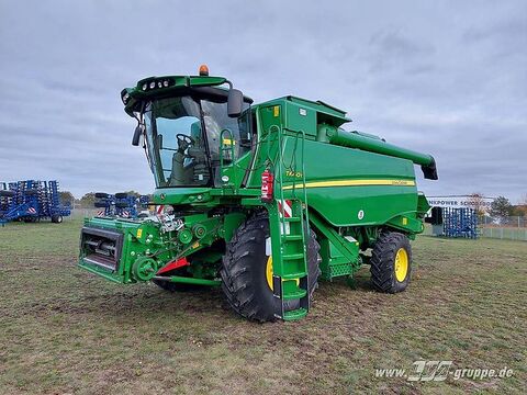 John Deere T660