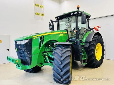 John Deere 8270R 1