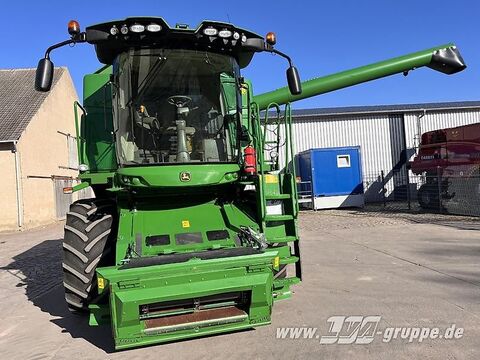 John Deere W550 3