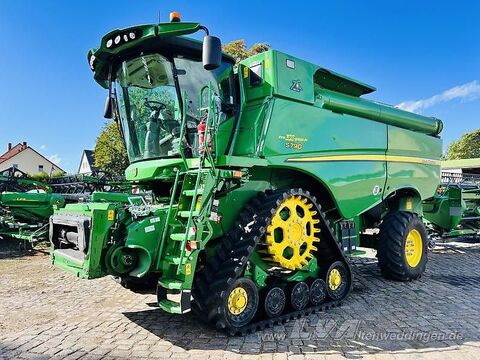 John Deere S790