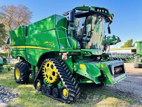 John Deere S780 2
