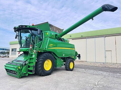 John Deere T660