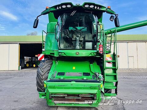 John Deere T660 2