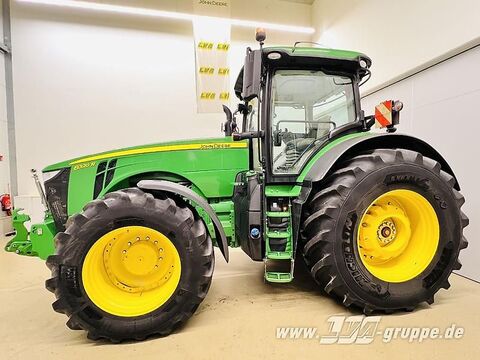 John Deere 8320R Premium Edition 3