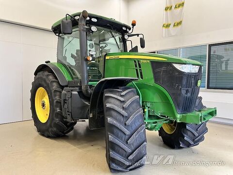 John Deere 7230R 2