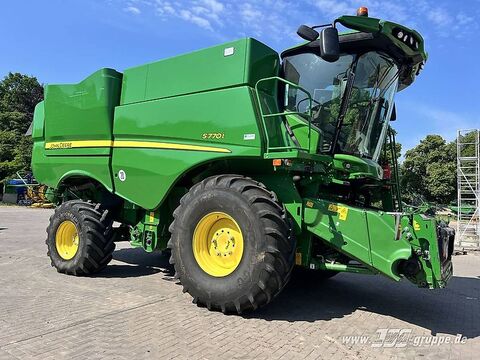 John Deere S770
