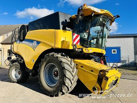 New Holland CR8080 3