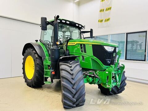 John Deere 6R 215 2