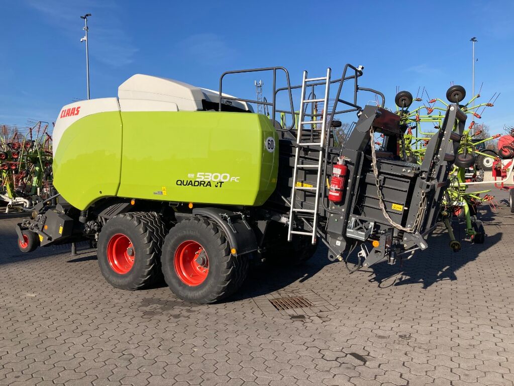 Claas Quadrant 5300 FC 3
