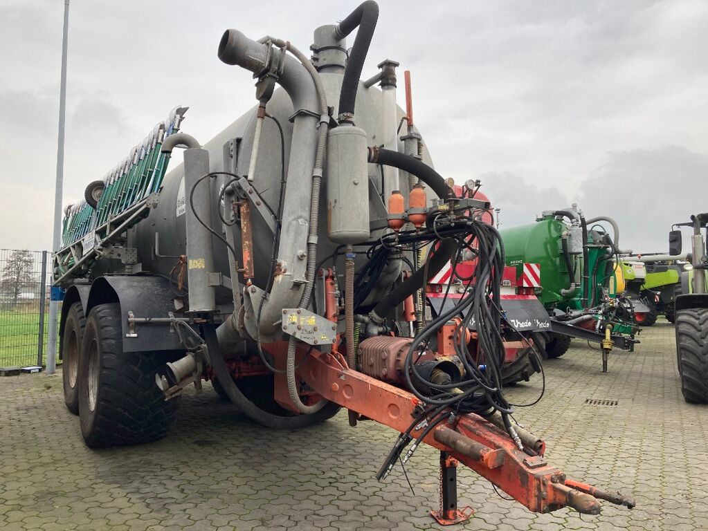 Briri VTTW 20000 inkl Bomech Farmer 15 Schleppschuh 2