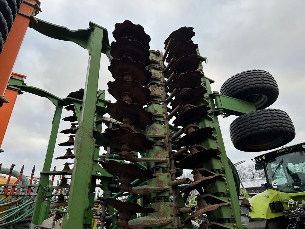 Amazone Catros 9002 3