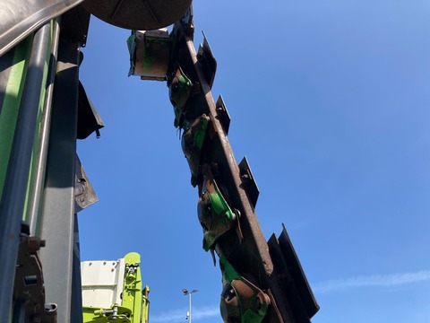 4551-0c450874403317347020e66df8419cf0-5805745