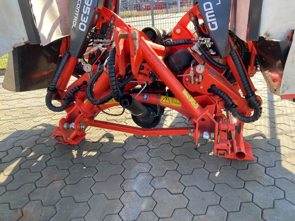 Kuhn GMD 9530 Lift Control  2
