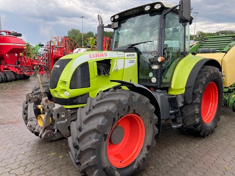 CLAAS Arion 620 CIS