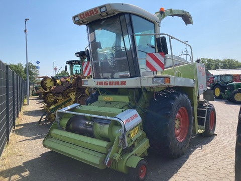 <strong>CLAAS Jaguar 860 All</strong><br />