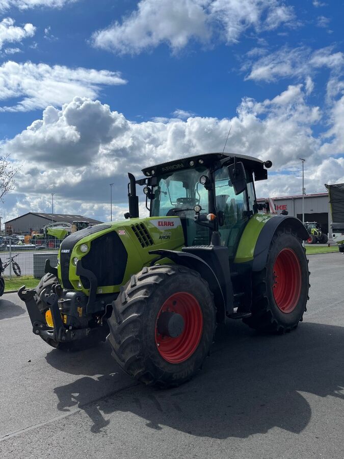 Claas Arion 650 CIS 2