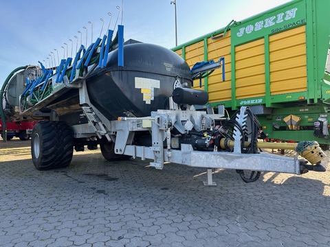 Farmtech Polycis 1100 mit 15m Schleppschlauchverteiler