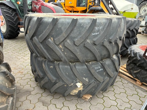 Mitas 650/65R42 & 540/65R30