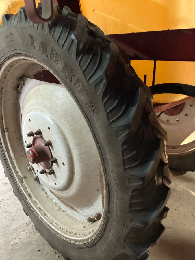 Hardi Commander 2200  2