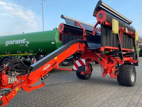 Kuhn Merge Maxx 950