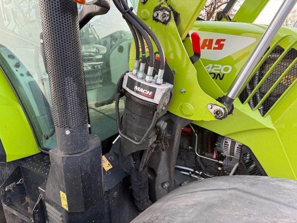 Claas Arion 420 CIS Panoramic 2