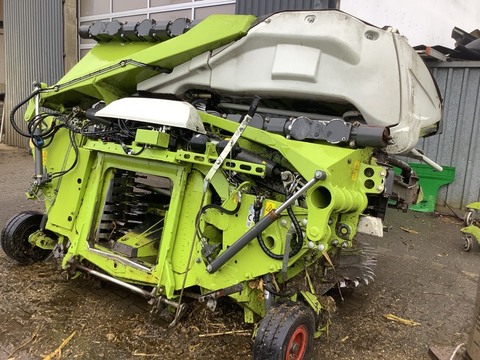 Claas Orbis 900  3