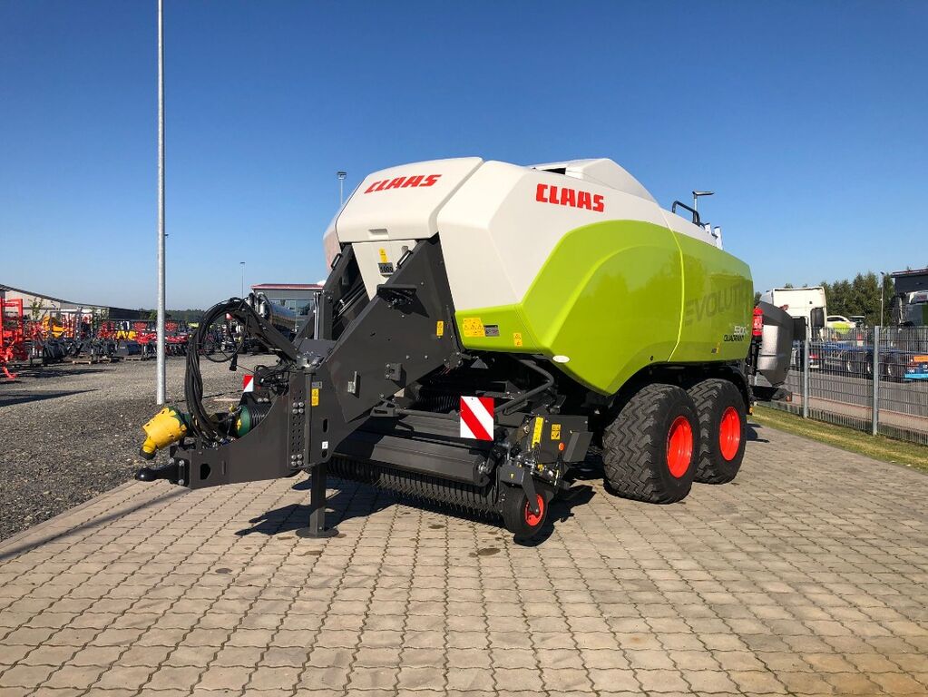 Claas Quadrant 5300 Evolution FC Tandem 2