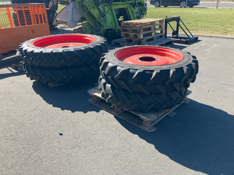 CEAT 270/95R44, Mitas 270/80R32 2